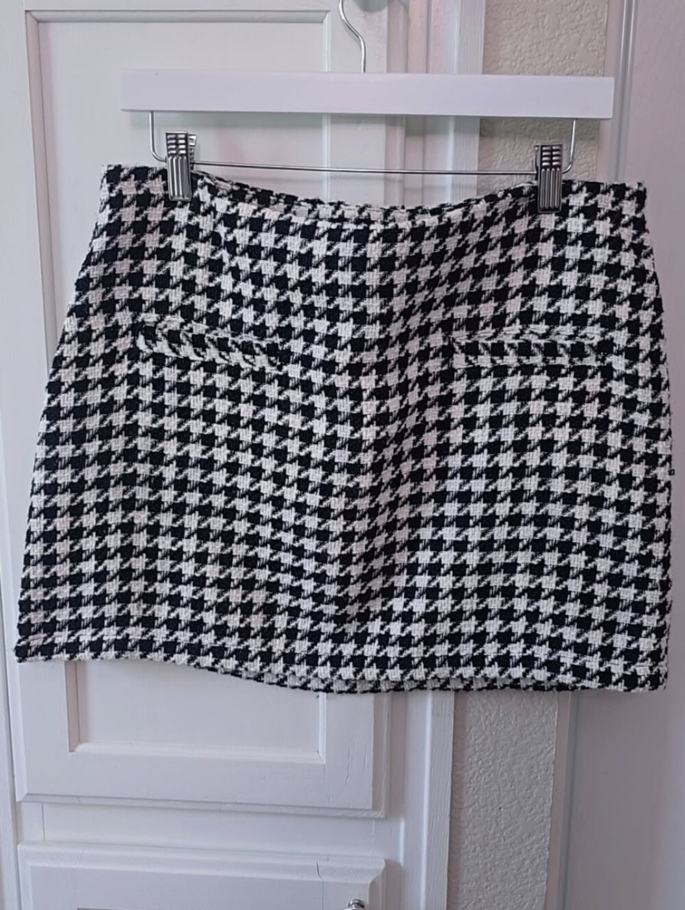a new day Black & White Houndstooth Mini Skirt